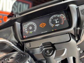 2026 Harley Davidson Street Glide FLHX thumb 2