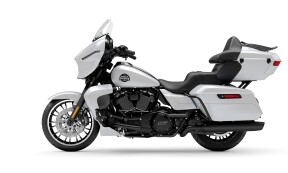 2026 Harley-Davidson® Street Glide Limited White Onyx Pearl Black Trim thumb 2