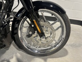 2023 Harley-Davidson® Street Glide® Special Vivid Black  FLHXS thumb 2