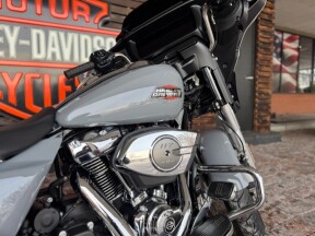 2026 Harley Davidson Street Glide FLHX thumb 3