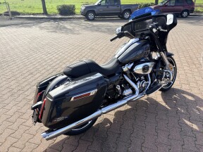 FLHX 2026 Street Glide® thumb 2