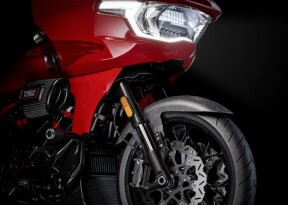 2025 Harley-Davidson® CVO™ Road Glide™ ST thumb 0