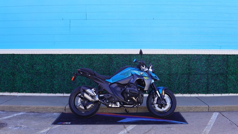2026 BMW Motorrad R 1300 R