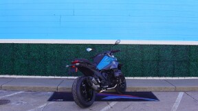 2026 BMW Motorrad R 1300 R thumb 1