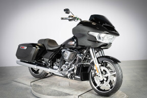 2026 Harley-Davidson® Road Glide™ FLTRX thumb 2