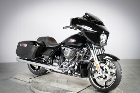 2026 Harley-Davidson® Street Glide® FLHX thumb 2