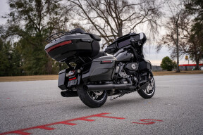 2026 Harley-Davidson® Street Glide Limited FLHXL thumb 2