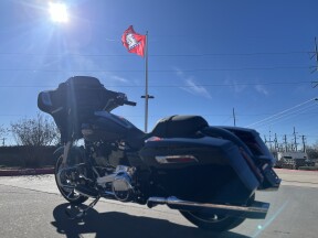 2026 Harley-Davidson® Street Glide® FLHX Vivid Black thumb 0