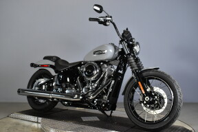 2026 Harley-Davidson® Street Bob® FXBB thumb 2
