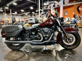 2018 Harley-Davidson® Heritage Classic Rawhide thumb 3