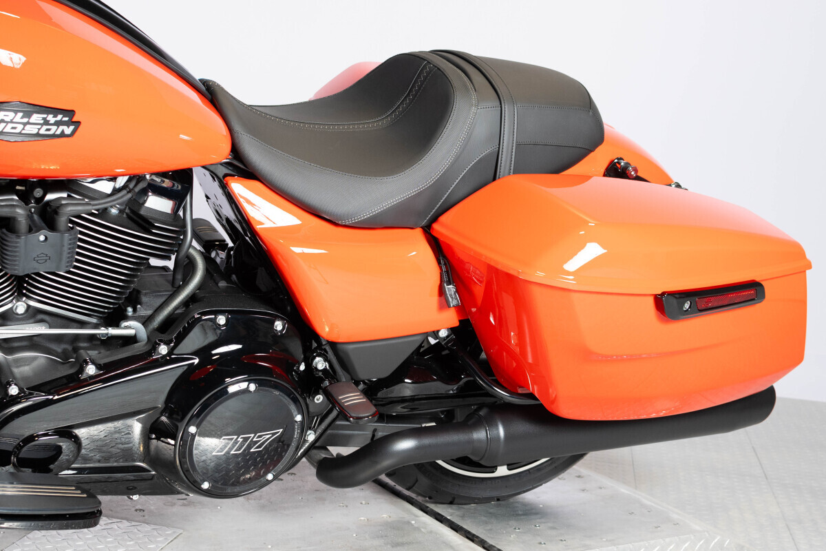 2026 Harley-Davidson® Road Glide™ FLTRX, photo 18