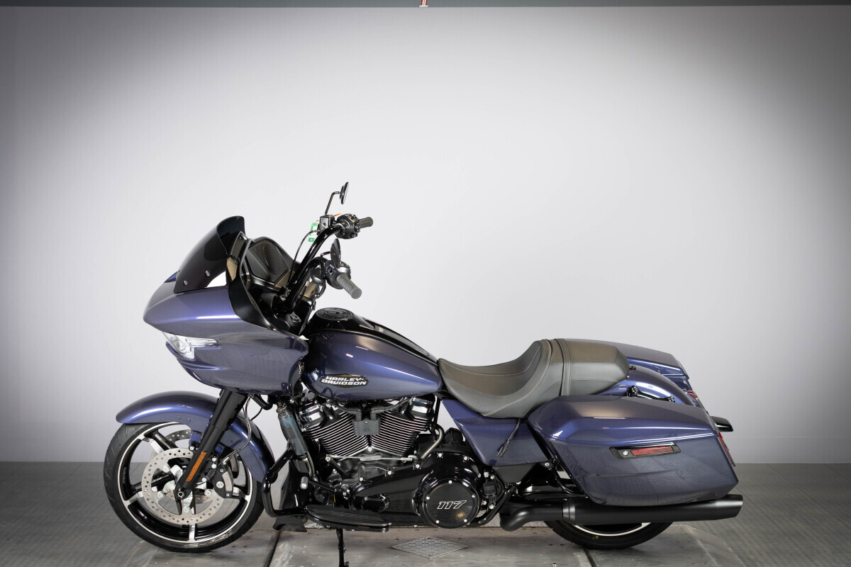 2026 Harley-Davidson® Road Glide™ FLTRX, photo 6