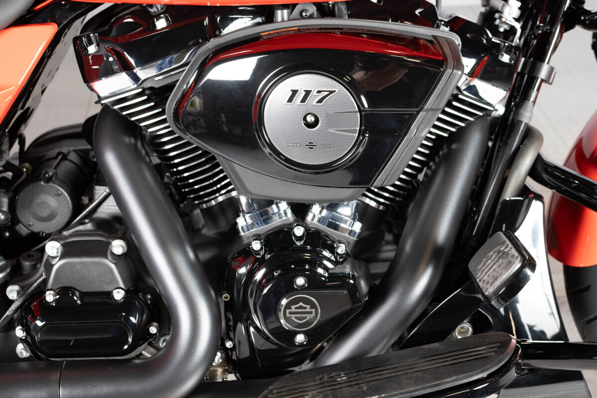 2026 Harley-Davidson® Road Glide™ FLTRX, photo 15