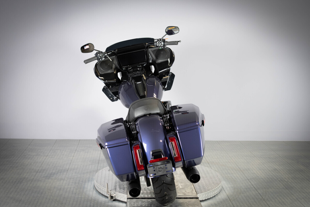 2026 Harley-Davidson® Road Glide™ FLTRX, photo 8