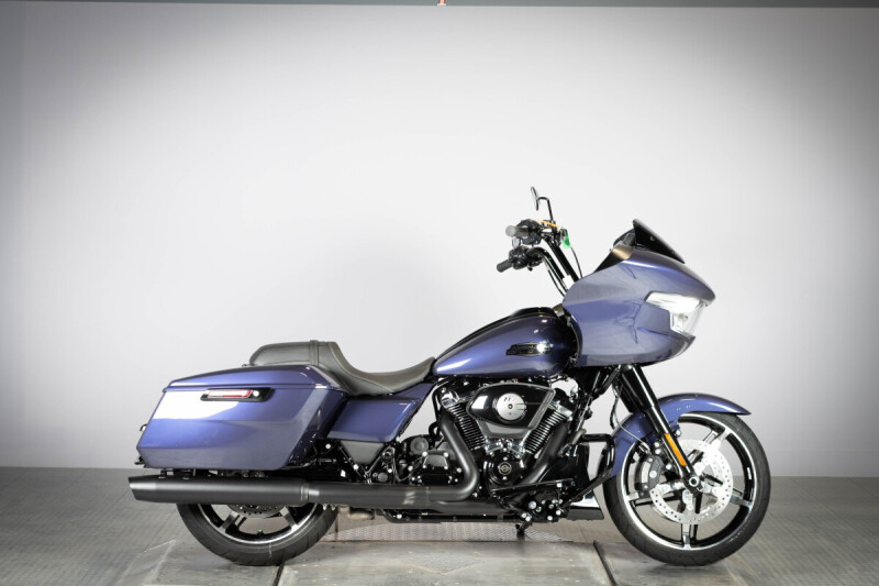 Grand American Touring Harley-Davidson Motorcycles | MotorCity