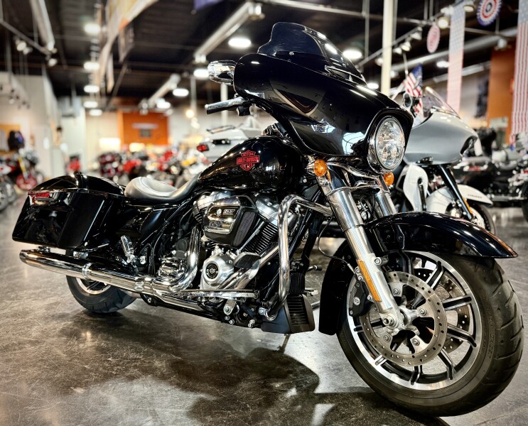 2020 Harley-Davidson® Electra Glide® Standard Vivid Black
