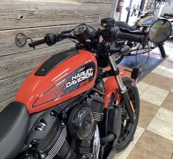 2026 Harley-Davidson® Nightster® Blood Orange Black Trim thumb 1