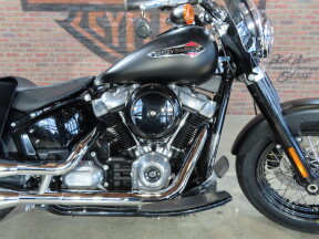 2020 Harley-Davidson® Softail Slim® FLSL thumb 3