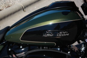 2026 Harley-Davidson® Street Glide® FLHX thumb 1