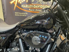 2026 Harley-Davidson® Street Glide® Vivid Black Black Trim thumb 3