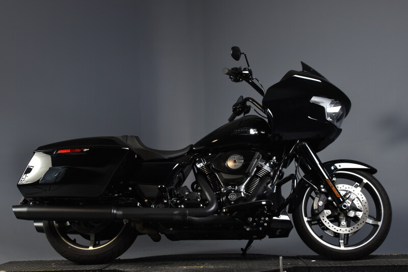 2024 Harley-Davidson® Road Glide® Limited FLTRK
