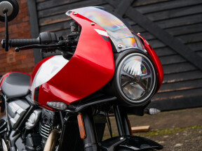 2026 Triumph Thruxton 400 thumb 2