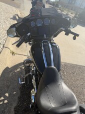 2022 Harley-Davidson® Street Glide® Special Vivid Black - Black Finish thumb 1