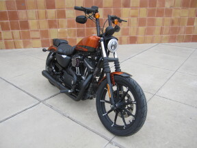 2020 Harley-Davidson® Iron 883™ SRCHORG/SLVFLUX W/PINSTRIPE thumb 3