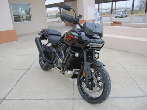 2026 Harley-Davidson® Pan America® 1250 Special Vivid Black Black Laced Wheels thumb 1