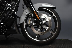 2025 Harley-Davidson® Street Glide® FLHX thumb 1