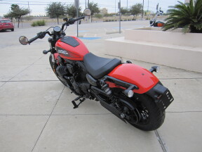 2026 Harley-Davidson® Nightster® Blood Orange Black Trim thumb 1