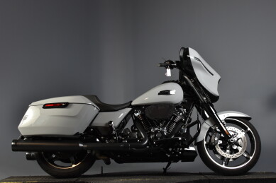 2025 Harley-Davidson® Street Glide® FLHX