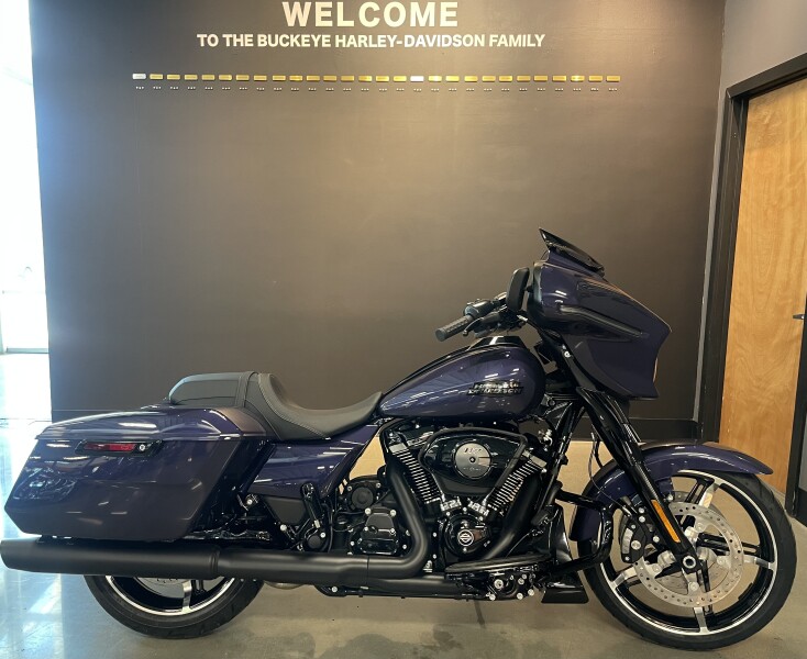 2026 Harley-Davidson® Street Glide® Purple Abyss Black Trim