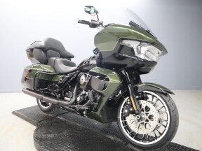 2026 Harley-Davidson® Road Glide Limited FLTRXL thumb 2
