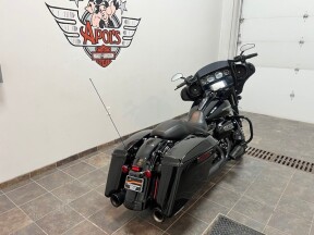 2018 Harley-Davidson® Street Glide® Special thumb 2