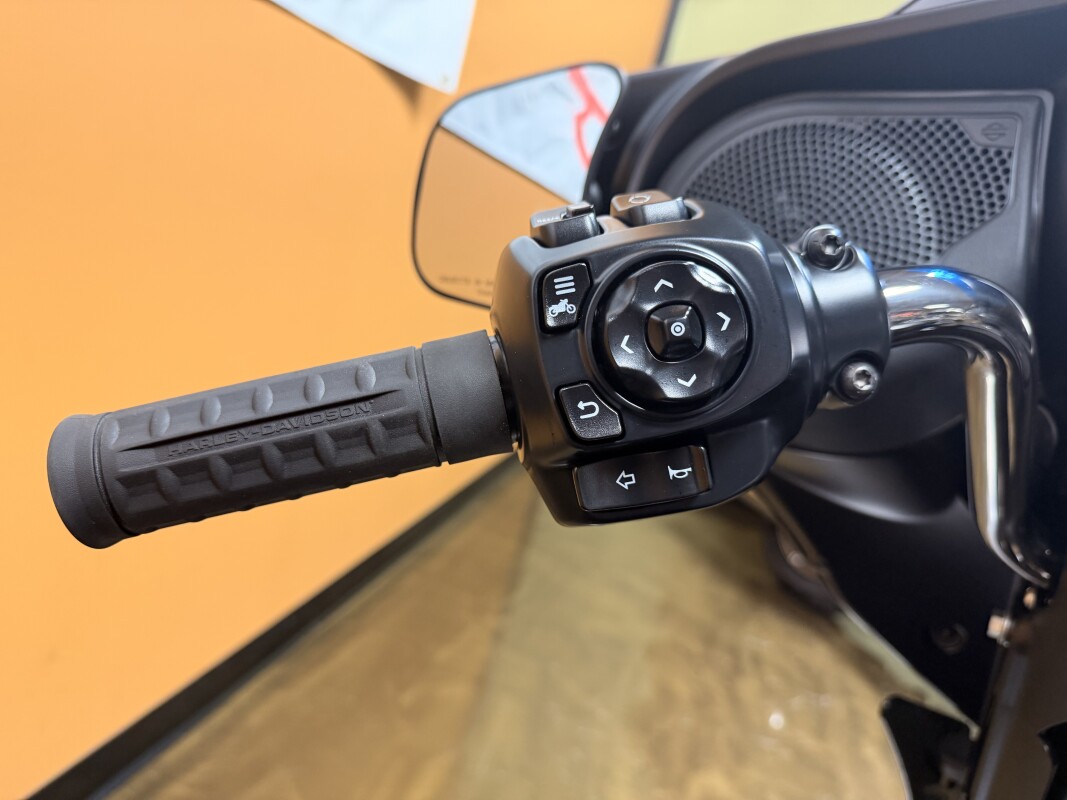 FLHX 2026 Street Glide®, photo 11