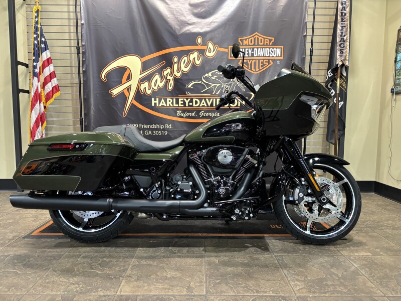 2026 Harley-Davidson® Road Glide® Olive Steel Metallic / Vivid Black Black Trim