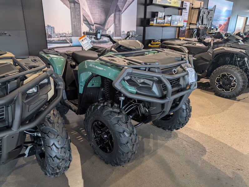 2025 Can-Am Outlander™ Pro XU HD5