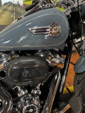 2024 Harley-Davidson® Fat Boy™ 114 SHARKSKIN BLUE thumb 3