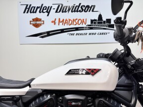 2026 RH1250S Harley-Davidson® Sportster® S White Onyx Pearl Black Trim thumb 2