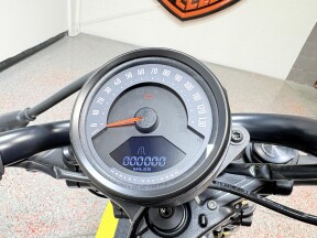 2026 RH975 Harley-Davidson® Nightster® Vivid Black Black Trim thumb 0