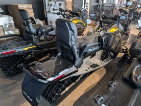 2026 Ski-Doo Grand Touring Sport 600 ACE™ 137 thumb 2