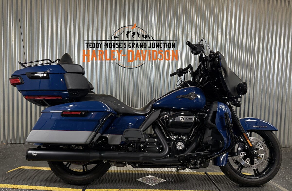 2023 Harley-Davidson® Ultra Limited Bright Billiard Blue/Billiard