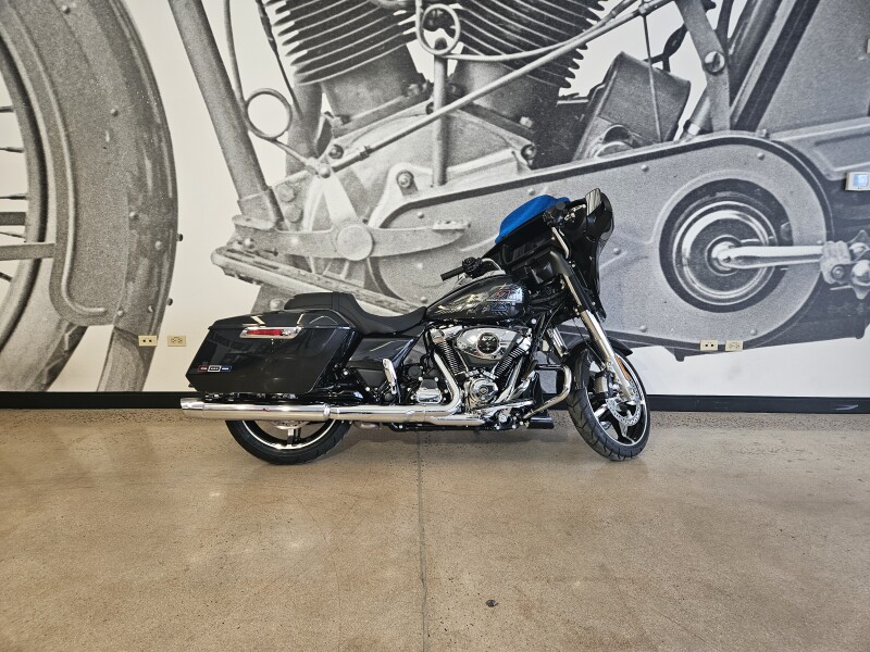 2026 Street Glide® FLHX