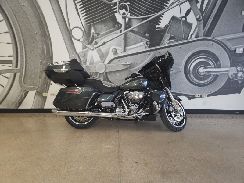 2026 Street Glide Limited FLHXL