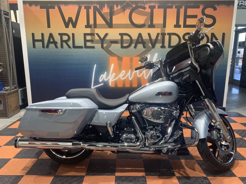 New Harley Davidson Touring | New Motorcycle for Sale near Mankato