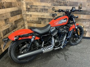 2026 Harley-Davidson® Nightster® Blood Orange Black Trim RH975 thumb 2