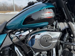 2026 Harley-Davidson® Street Glide® Teal Thunder / Vivid Black Chrome Trim thumb 0