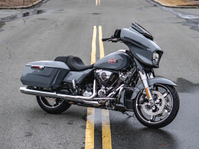FLHX 2026 Street Glide® thumb 2