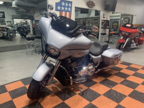 2025 Accessorized Harley-Davidson Street Glide FLHX thumb 0